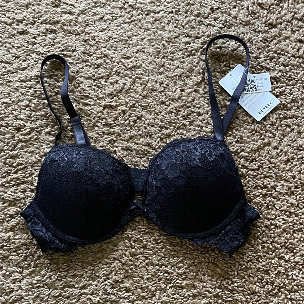 Amazon Black Lace Push-Up Bra with Adjustable Straps